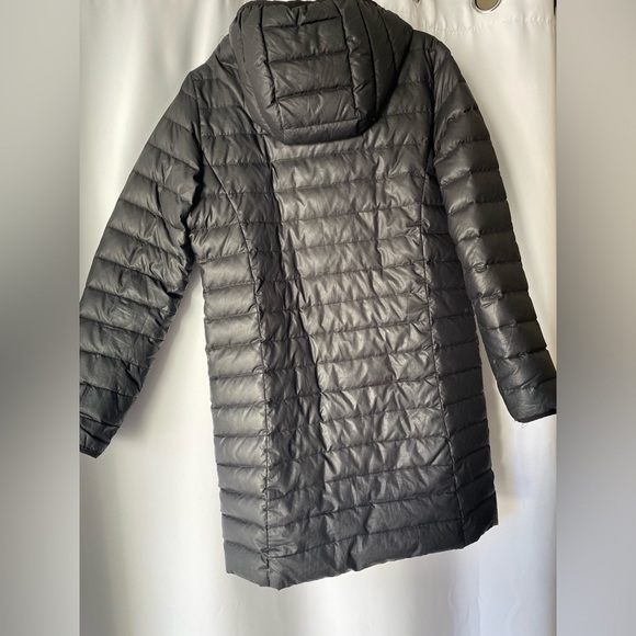 Hudson’s Bay Black long Puffer Coat SIZE M - Picture 6 of 9